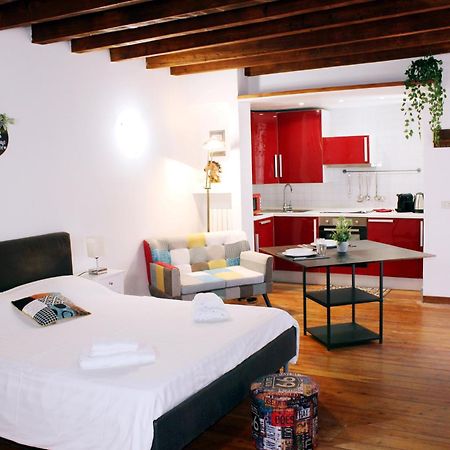 Hbhall Navigli 2 Apartment Milano Exterior foto