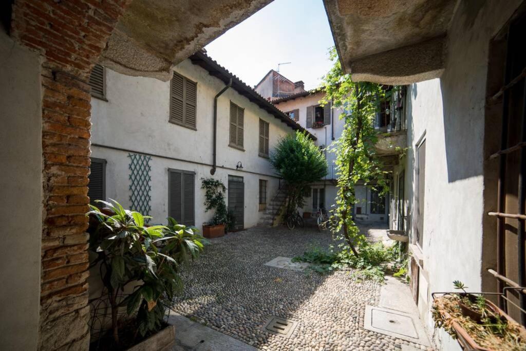 Hbhall Navigli 2 Apartment Milano Exterior foto
